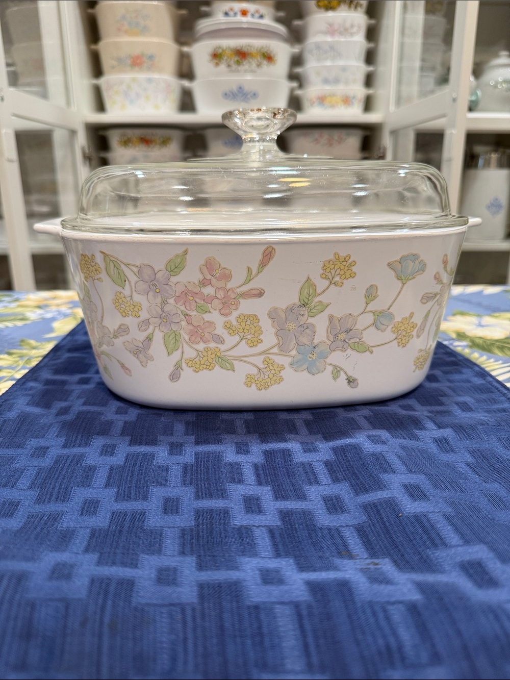 Corningware A-5-B Five Liter White Covered Casserole with Pastel Bouquet